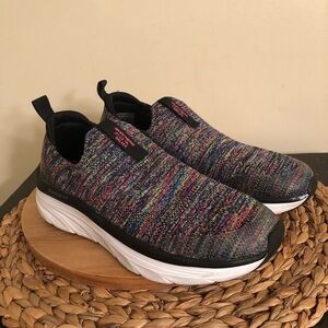 Sketchers D’Lux Walker Multicolored Sneakers